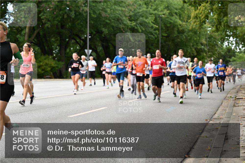 06.09.2026 - CURREX Alsterlauf Dr. Thomas Lammeyer http://msf.ph/oto/10116387 06.09.2026 09:12:55 Laufen 8, 5108, 32073 meine-sportfotos.de