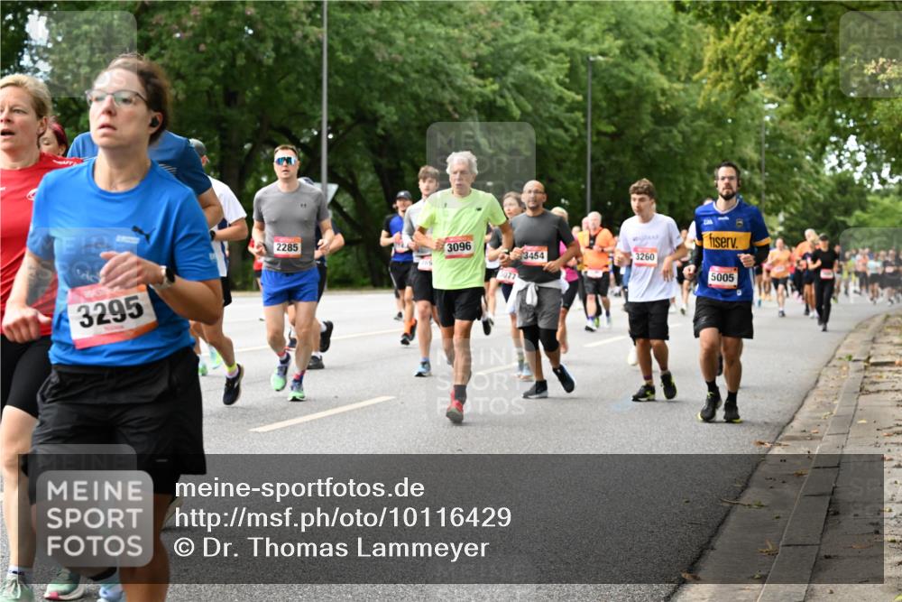 06.09.2026 - CURREX Alsterlauf Dr. Thomas Lammeyer http://msf.ph/oto/10116429 06.09.2026 09:13:00 Laufen 3295, 2285, 3096, 3454, 3077, 3260, 5005 meine-sportfotos.de