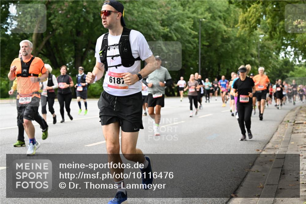 06.09.2026 - CURREX Alsterlauf Dr. Thomas Lammeyer http://msf.ph/oto/10116476 06.09.2026 09:13:06 Laufen 4296, 6187, 3585 meine-sportfotos.de