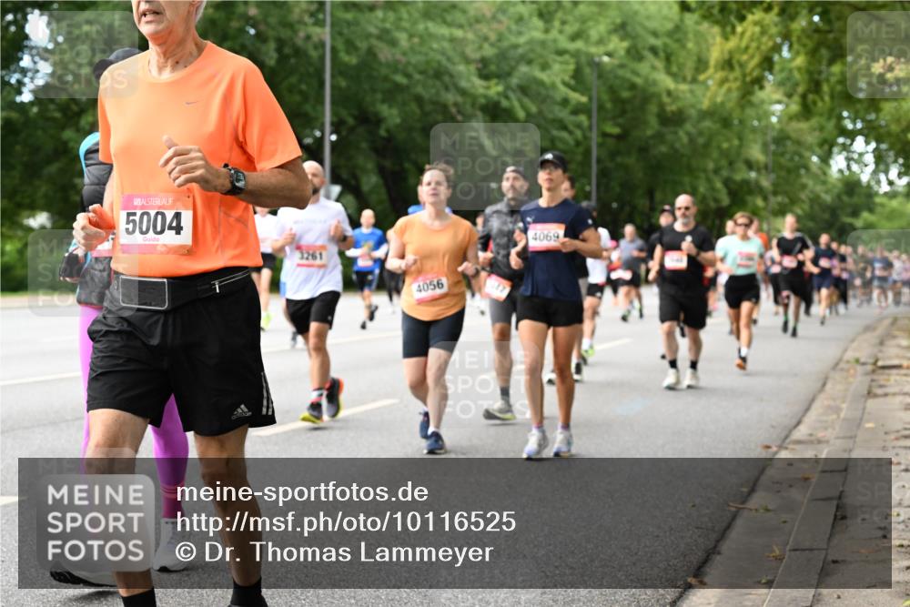 06.09.2026 - CURREX Alsterlauf Dr. Thomas Lammeyer http://msf.ph/oto/10116525 06.09.2026 09:13:12 Laufen 5004, 3261, 4056, 4069 meine-sportfotos.de