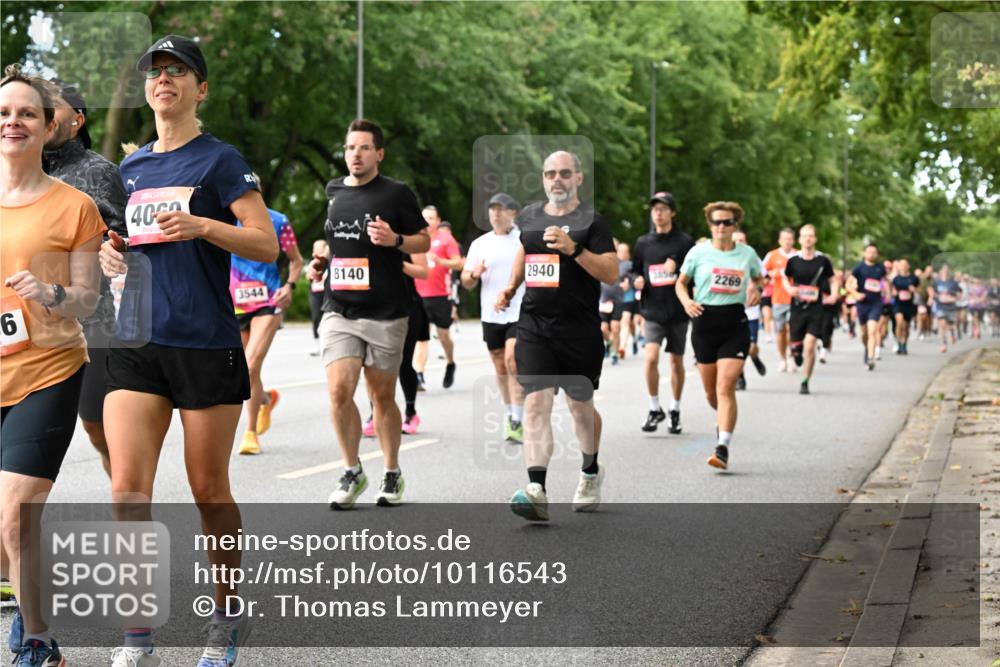 06.09.2026 - CURREX Alsterlauf Dr. Thomas Lammeyer http://msf.ph/oto/10116543 06.09.2026 09:13:14 Laufen 6, 406, 3544, 2940, 38509, 8140, 2269 meine-sportfotos.de