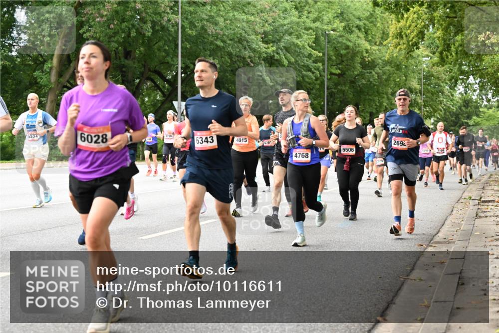 06.09.2026 - CURREX Alsterlauf Dr. Thomas Lammeyer http://msf.ph/oto/10116611 06.09.2026 09:13:23 Laufen 5532, 6028, 3790, 6343, 4915, 5753, 5506, 4768, 5779, 2692, 5109 meine-sportfotos.de