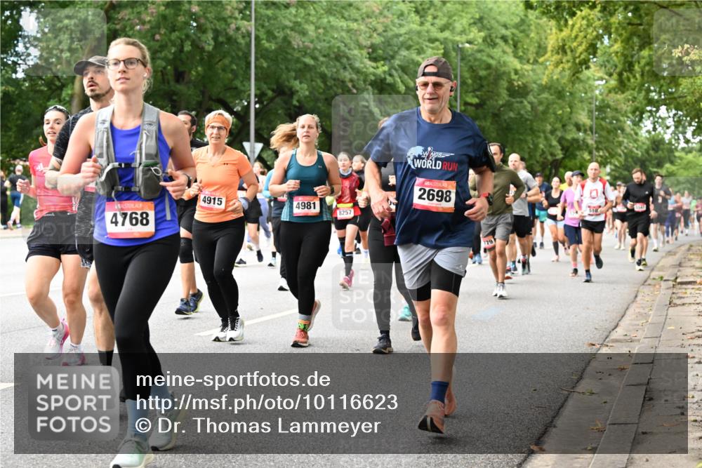 06.09.2026 - CURREX Alsterlauf Dr. Thomas Lammeyer http://msf.ph/oto/10116623 06.09.2026 09:13:25 Laufen 4915, 4981, 8257, 4768, 2698, 179, 510 meine-sportfotos.de
