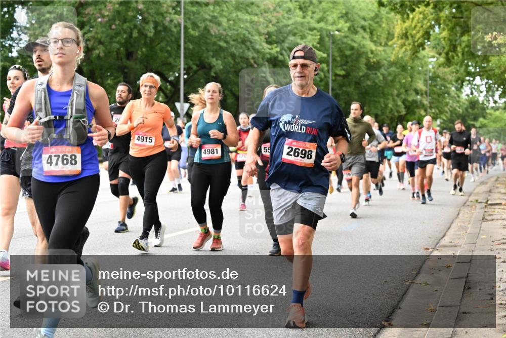 06.09.2026 - CURREX Alsterlauf Dr. Thomas Lammeyer http://msf.ph/oto/10116624 06.09.2026 09:13:25 Laufen 4768, 2, 4915, 55, 4981, 825, 2698, 179 meine-sportfotos.de