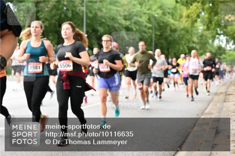 06.09.2026 - CURREX Alsterlauf Dr. Thomas Lammeyer http://msf.ph/oto/10116635 06.09.2026 09:13:26 Laufen 4981, 5506, 4914 meine-sportfotos.de