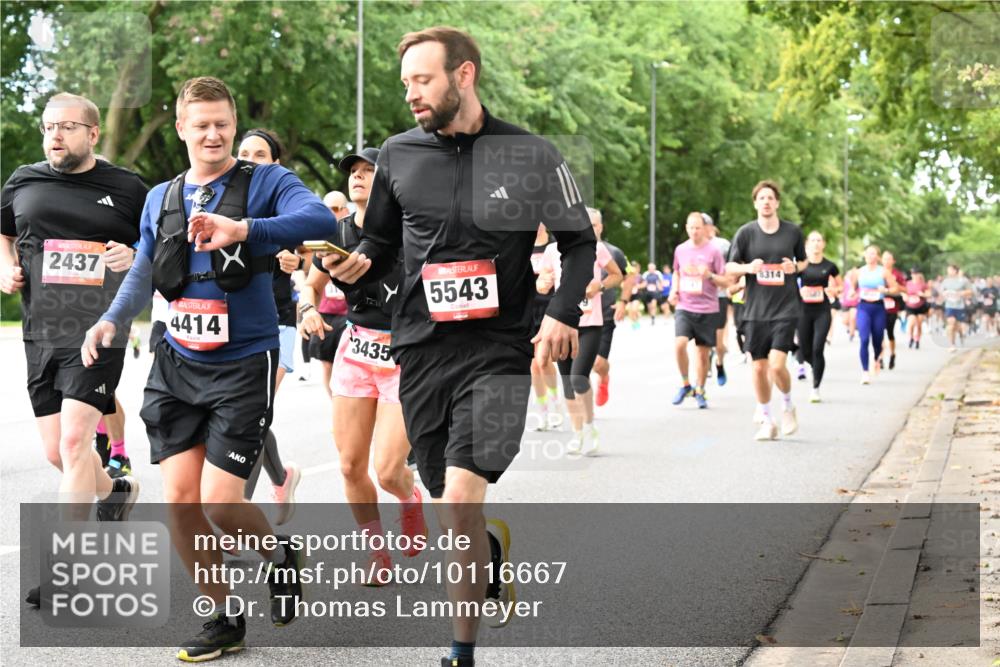 06.09.2026 - CURREX Alsterlauf Dr. Thomas Lammeyer http://msf.ph/oto/10116667 06.09.2026 09:13:31 Laufen 2437, 4414, 3435, 5543, 8314 meine-sportfotos.de