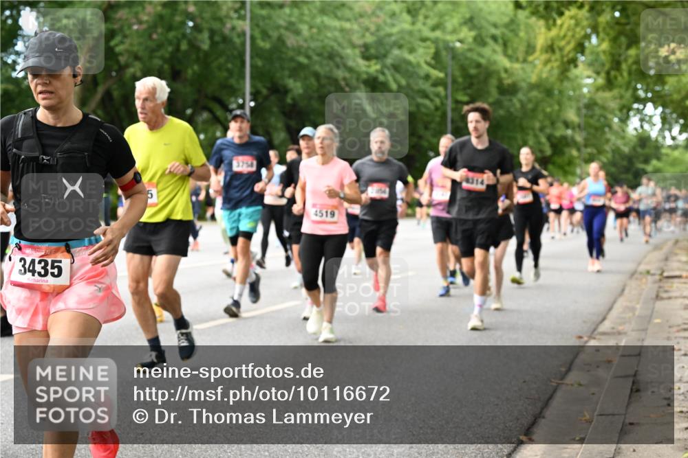 06.09.2026 - CURREX Alsterlauf Dr. Thomas Lammeyer http://msf.ph/oto/10116672 06.09.2026 09:13:32 Laufen 3435, 5, 3754, 4519 meine-sportfotos.de