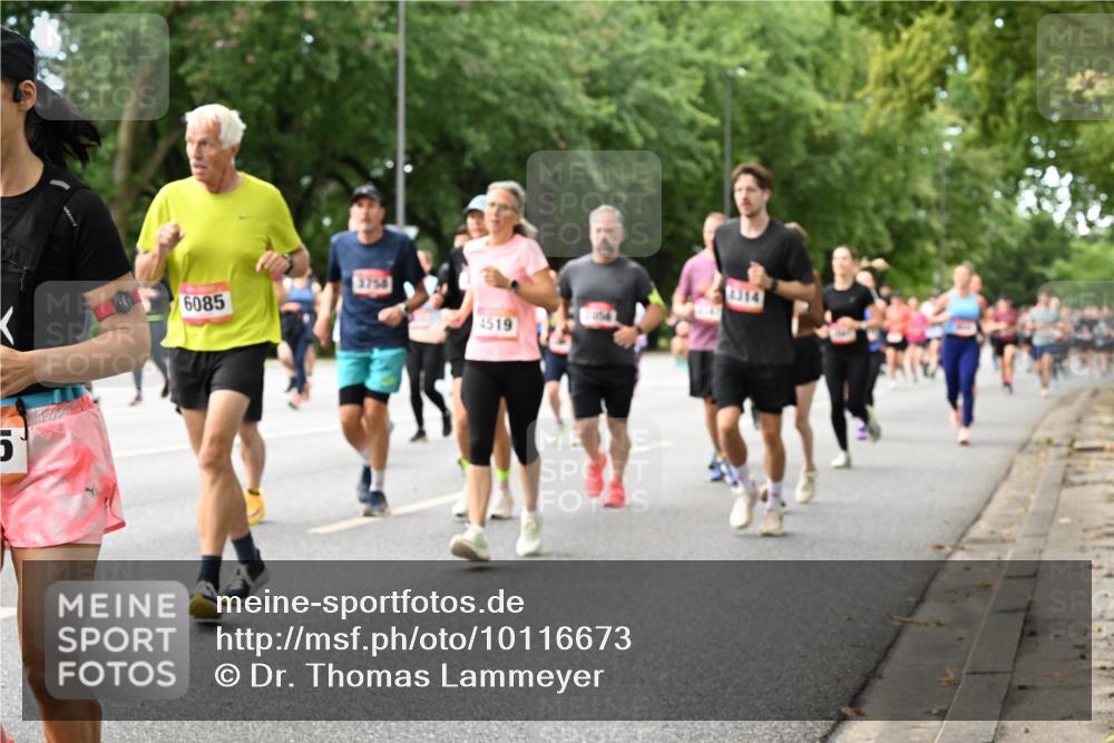 06.09.2026 - CURREX Alsterlauf Dr. Thomas Lammeyer http://msf.ph/oto/10116673 06.09.2026 09:13:33 Laufen 3754, 6085, 4519, 4314 meine-sportfotos.de