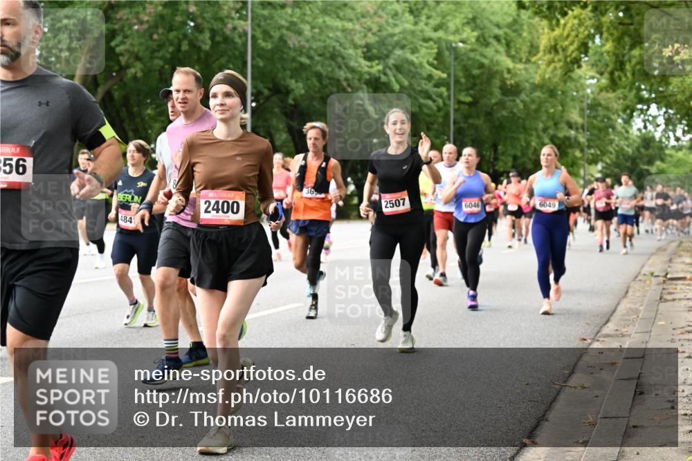 06.09.2026 - CURREX Alsterlauf Dr. Thomas Lammeyer http://msf.ph/oto/10116686 06.09.2026 09:13:35 Laufen 56, 4841, 2400, 36, 2507, 6046, 6049 meine-sportfotos.de