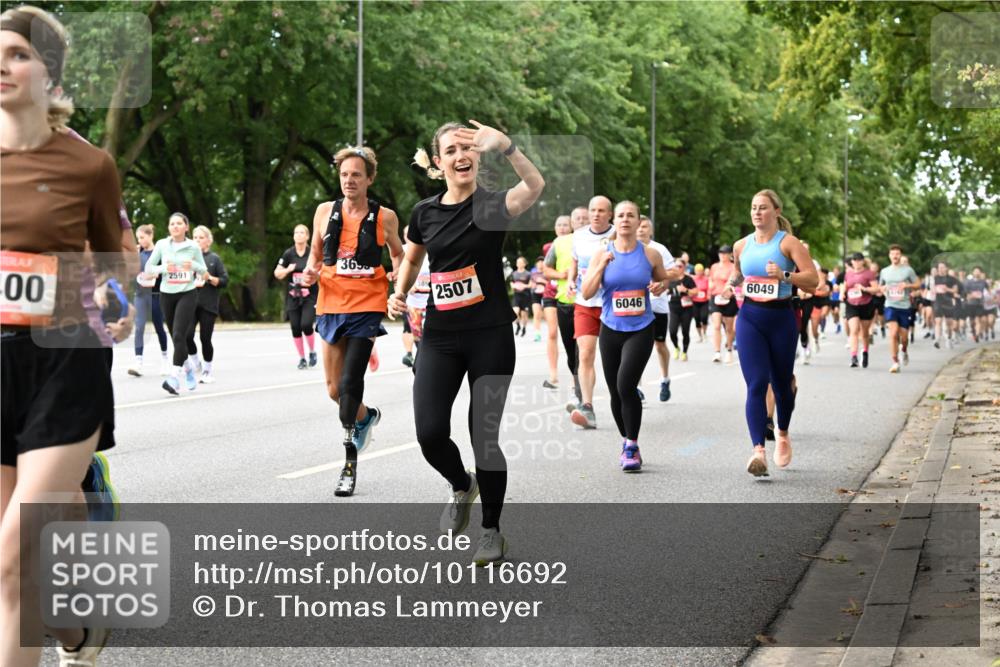 06.09.2026 - CURREX Alsterlauf Dr. Thomas Lammeyer http://msf.ph/oto/10116692 06.09.2026 09:13:36 Laufen 00, 00, 2591, 365, 2507, 6046, 6049 meine-sportfotos.de