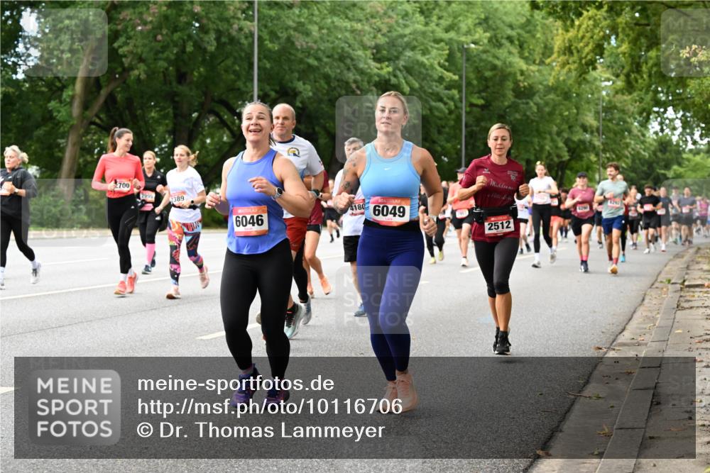 06.09.2026 - CURREX Alsterlauf Dr. Thomas Lammeyer http://msf.ph/oto/10116706 06.09.2026 09:13:38 Laufen 700, 2995, 2389, 4180, 6046, 6049, 2512, 320 meine-sportfotos.de