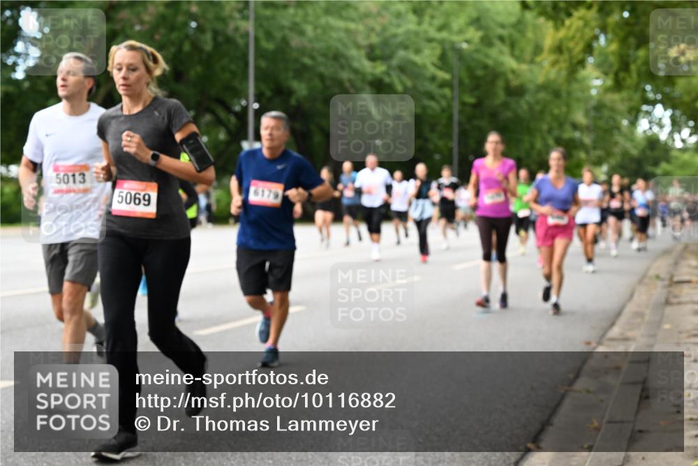 06.09.2026 - CURREX Alsterlauf Dr. Thomas Lammeyer http://msf.ph/oto/10116882 06.09.2026 09:14:00 Laufen 5013, 6179, 5069 meine-sportfotos.de