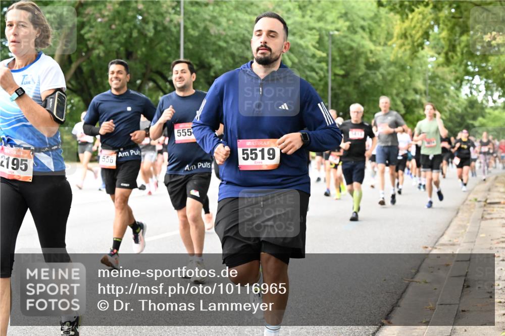 06.09.2026 - CURREX Alsterlauf Dr. Thomas Lammeyer http://msf.ph/oto/10116965 06.09.2026 09:14:10 Laufen 195, 556, 555, 5519 meine-sportfotos.de