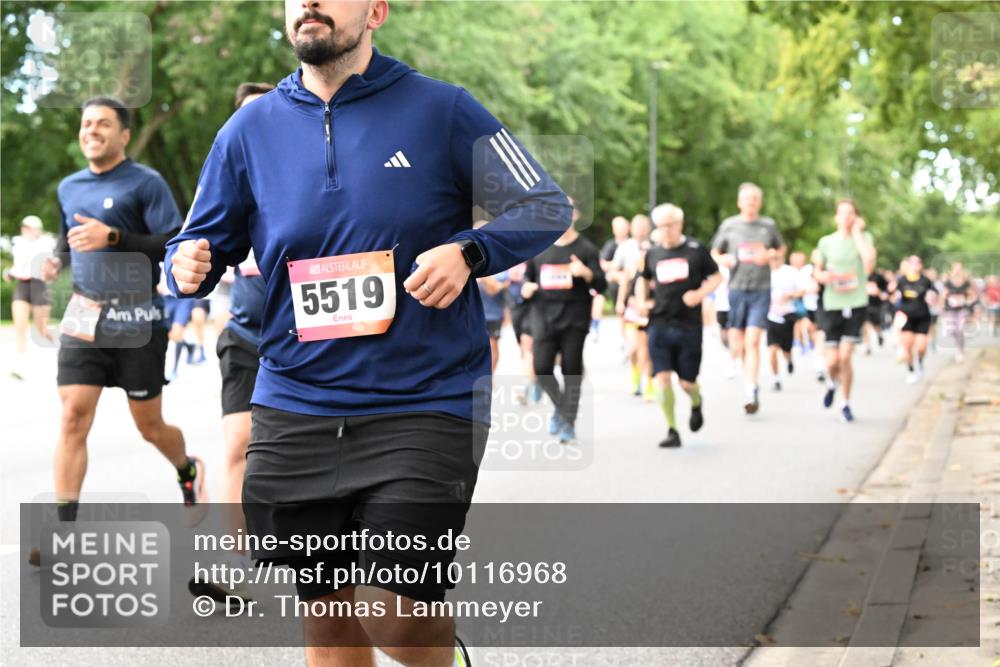06.09.2026 - CURREX Alsterlauf Dr. Thomas Lammeyer http://msf.ph/oto/10116968 06.09.2026 09:14:10 Laufen 5519 meine-sportfotos.de