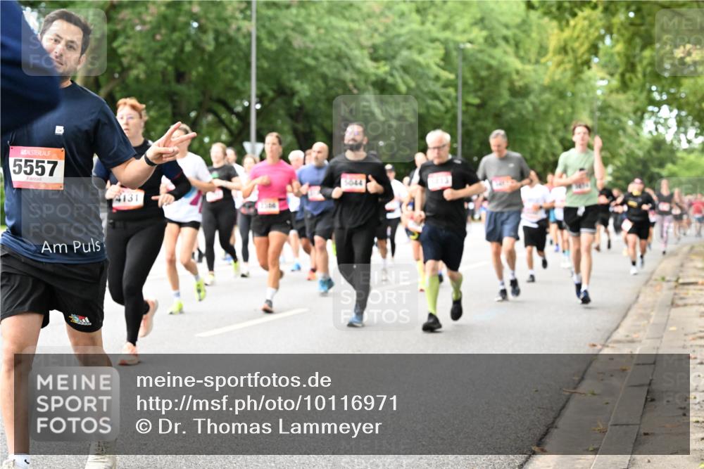 06.09.2026 - CURREX Alsterlauf Dr. Thomas Lammeyer http://msf.ph/oto/10116971 06.09.2026 09:14:11 Laufen 5557, 5044, 4131 meine-sportfotos.de