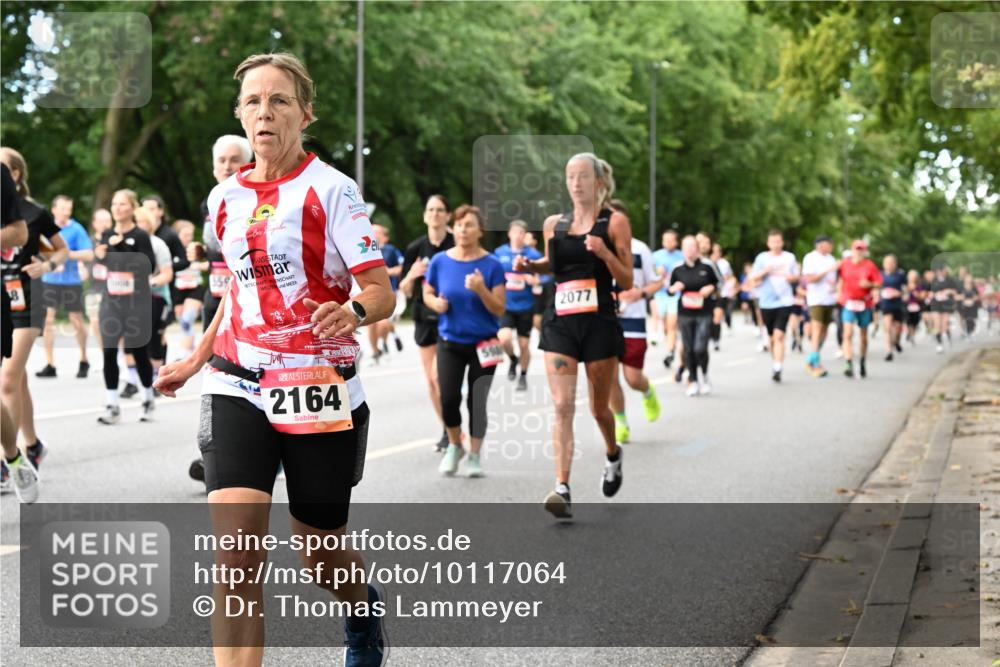 06.09.2026 - CURREX Alsterlauf Dr. Thomas Lammeyer http://msf.ph/oto/10117064 06.09.2026 09:14:22 Laufen 2164, 584, 2077 meine-sportfotos.de