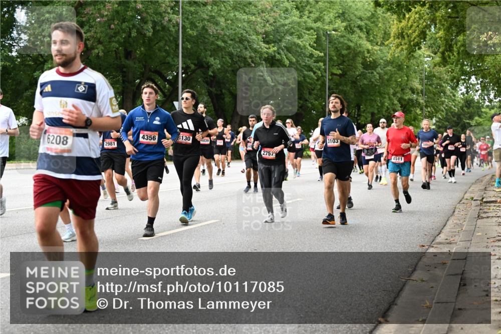 06.09.2026 - CURREX Alsterlauf Dr. Thomas Lammeyer http://msf.ph/oto/10117085 06.09.2026 09:14:25 Laufen 4356, 130, 039, 6208, 2981, 2757, 3103, 4511, 300 meine-sportfotos.de