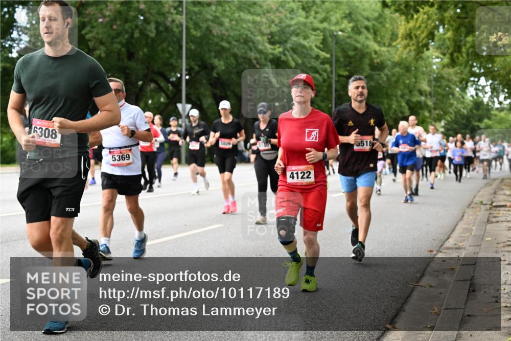 06.09.2026 - CURREX Alsterlauf Dr. Thomas Lammeyer http://msf.ph/oto/10117189 06.09.2026 09:14:39 Laufen 6308, 5369, 4122, 518 meine-sportfotos.de