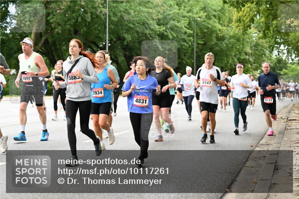 06.09.2026 - CURREX Alsterlauf Dr. Thomas Lammeyer http://msf.ph/oto/10117261 06.09.2026 09:14:50 Laufen 4892, 5883, 2934, 4831, 6147, 3039, 148, 5111 meine-sportfotos.de