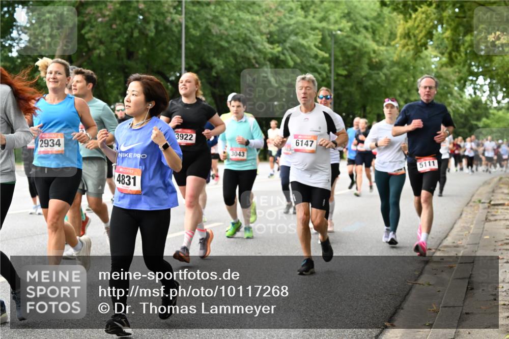 06.09.2026 - CURREX Alsterlauf Dr. Thomas Lammeyer http://msf.ph/oto/10117268 06.09.2026 09:14:51 Laufen 2934, 4831, 3922, 3043, 6147, 5111 meine-sportfotos.de