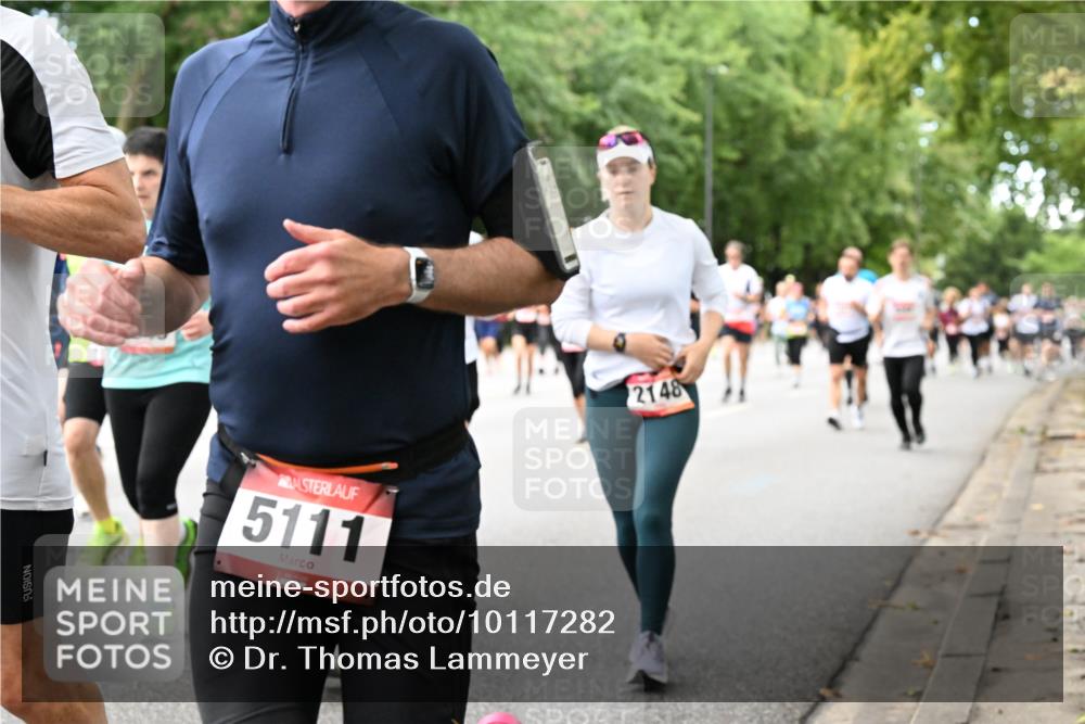06.09.2026 - CURREX Alsterlauf Dr. Thomas Lammeyer http://msf.ph/oto/10117282 06.09.2026 09:14:53 Laufen 5111, 2148 meine-sportfotos.de