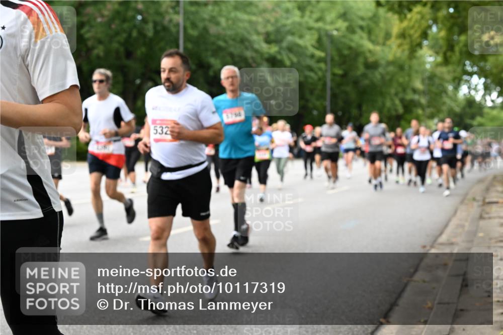 06.09.2026 - CURREX Alsterlauf Dr. Thomas Lammeyer http://msf.ph/oto/10117319 06.09.2026 09:14:58 Laufen 176, 532 meine-sportfotos.de