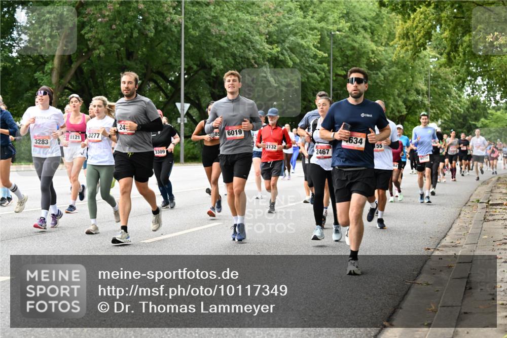 06.09.2026 - CURREX Alsterlauf Dr. Thomas Lammeyer http://msf.ph/oto/10117349 06.09.2026 09:15:03 Laufen 8121, 3277, 3283, 24, 85, 6019, 3309, 2132, 2467, 634, 55, 8056 meine-sportfotos.de