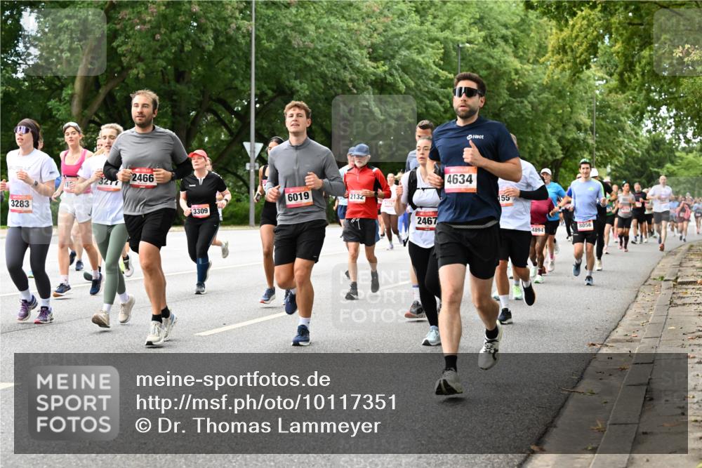 06.09.2026 - CURREX Alsterlauf Dr. Thomas Lammeyer http://msf.ph/oto/10117351 06.09.2026 09:15:03 Laufen 2466, 3277, 12, 3283, 6019, 2132, 4779, 3309, 2467, 4634, 155, 4894, 8056 meine-sportfotos.de