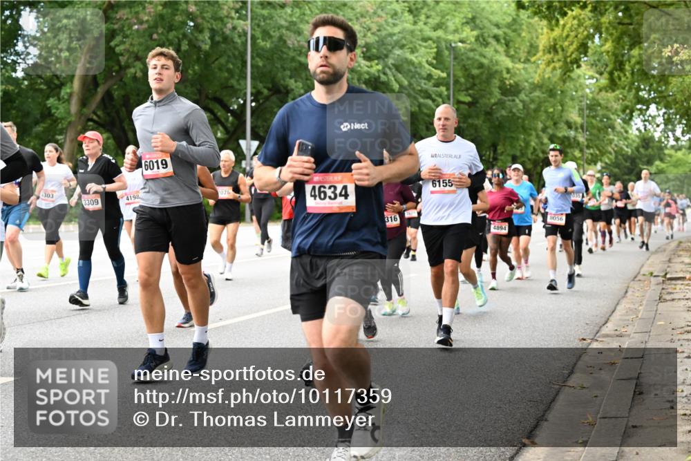 06.09.2026 - CURREX Alsterlauf Dr. Thomas Lammeyer http://msf.ph/oto/10117359 06.09.2026 09:15:04 Laufen 5303, 3309, 4198, 6019, 2078, 4634, 316, 6155, 4894, 8056, 035 meine-sportfotos.de