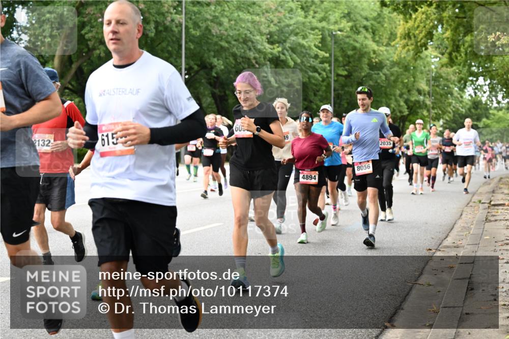 06.09.2026 - CURREX Alsterlauf Dr. Thomas Lammeyer http://msf.ph/oto/10117374 06.09.2026 09:15:06 Laufen 2132, 615, 60, 19, 8056, 4894, 2035 meine-sportfotos.de