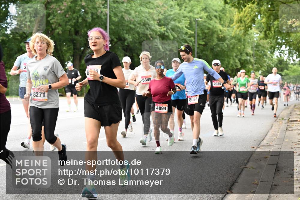 06.09.2026 - CURREX Alsterlauf Dr. Thomas Lammeyer http://msf.ph/oto/10117379 06.09.2026 09:15:07 Laufen 3, 10, 8271, 5349, 4894, 8056, 2035 meine-sportfotos.de