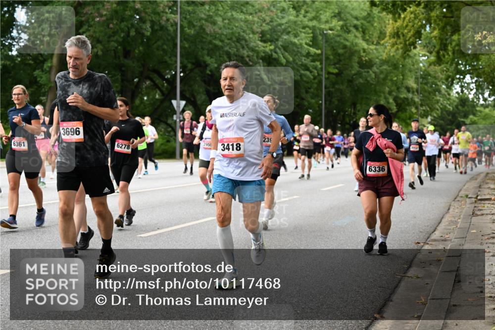 06.09.2026 - CURREX Alsterlauf Dr. Thomas Lammeyer http://msf.ph/oto/10117468 06.09.2026 09:15:19 Laufen 6361, 3696, 295, 6278, 3418, 239, 6336 meine-sportfotos.de