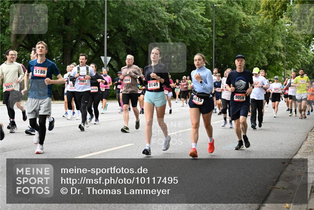 06.09.2026 - CURREX Alsterlauf Dr. Thomas Lammeyer http://msf.ph/oto/10117495 06.09.2026 09:15:23 Laufen 2933, 5188, 5084, 2991, 8149, 6410, 417, 3059, 8115, 24, 3477, 3239, 7091 meine-sportfotos.de