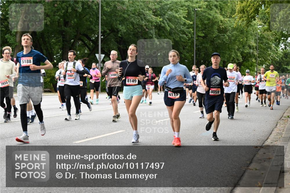 06.09.2026 - CURREX Alsterlauf Dr. Thomas Lammeyer http://msf.ph/oto/10117497 06.09.2026 09:15:24 Laufen 2933, 5188, 2570, 2991, 10, 5084, 8149, 417, 8115, 3059, 4247, 3477, 3239 meine-sportfotos.de