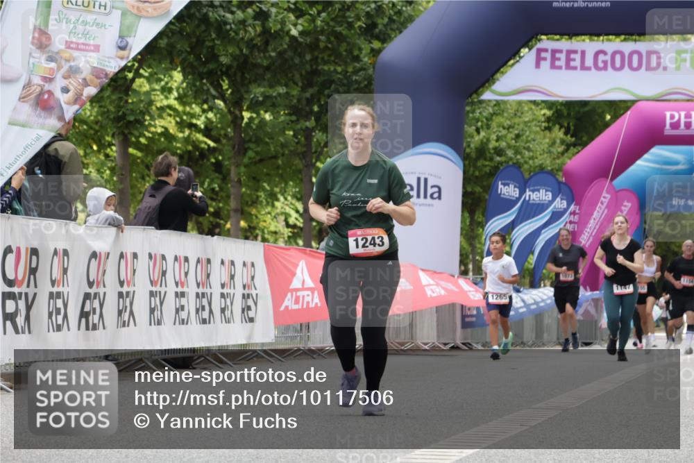 06.09.2026 - CURREX Alsterlauf Yannick Fuchs http://msf.ph/oto/10117506 06.09.2026 12:01:21 Ziel 1026, 1243 meine-sportfotos.de