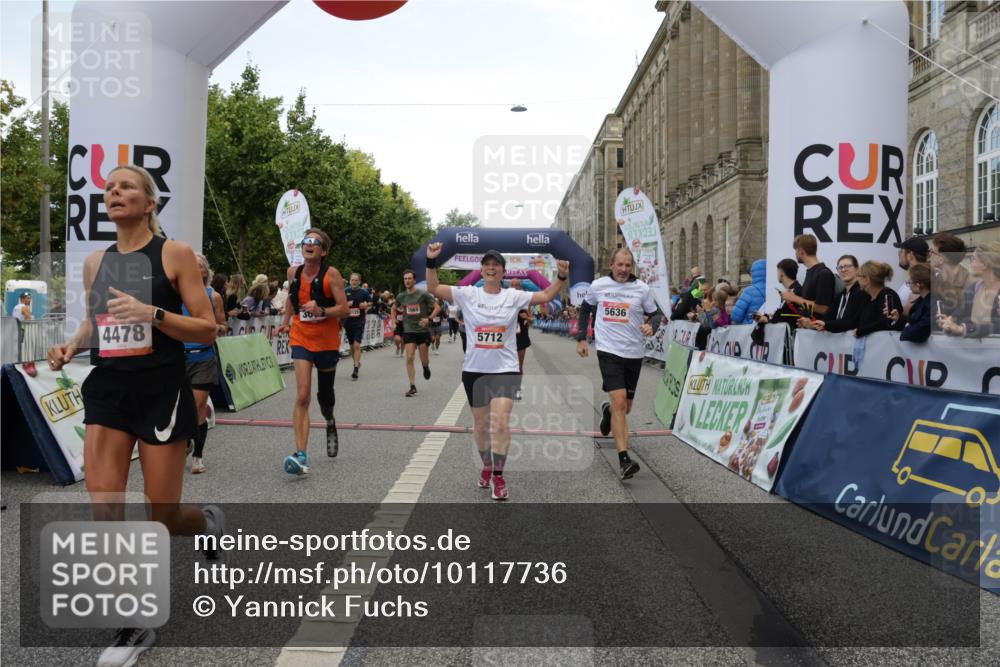 06.09.2026 - CURREX Alsterlauf Yannick Fuchs http://msf.ph/oto/10117736 06.09.2026 09:59:30 Ziel 2077, 2227, 2228, 2772, 3129, 3535, 3542, 3600, 3657, 3695, 3969, 4091, 4158, 4291, 4478, 5474, 5636, 5638, 5712, 5948, 6059, 6447 meine-sportfotos.de