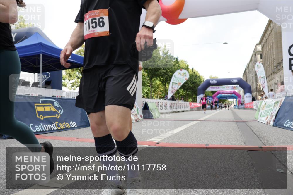 06.09.2026 - CURREX Alsterlauf Yannick Fuchs http://msf.ph/oto/10117758 06.09.2026 12:01:34 Ziel 1073, 1147, 1155, 1156, 1233, 1265 meine-sportfotos.de