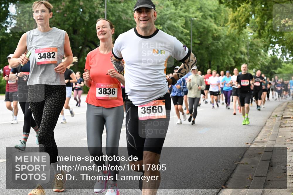 06.09.2026 - CURREX Alsterlauf Dr. Thomas Lammeyer http://msf.ph/oto/10117805 06.09.2026 09:16:07 Laufen 1650, 3482, 3836, 3560, 5749 meine-sportfotos.de
