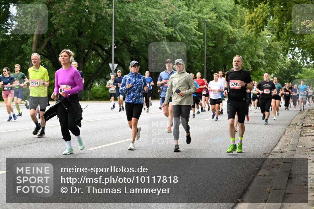 06.09.2026 - CURREX Alsterlauf Dr. Thomas Lammeyer http://msf.ph/oto/10117818 06.09.2026 09:16:09 Laufen 635, 2794, 6176, 6, 48, 2253, 5749, 2795 meine-sportfotos.de