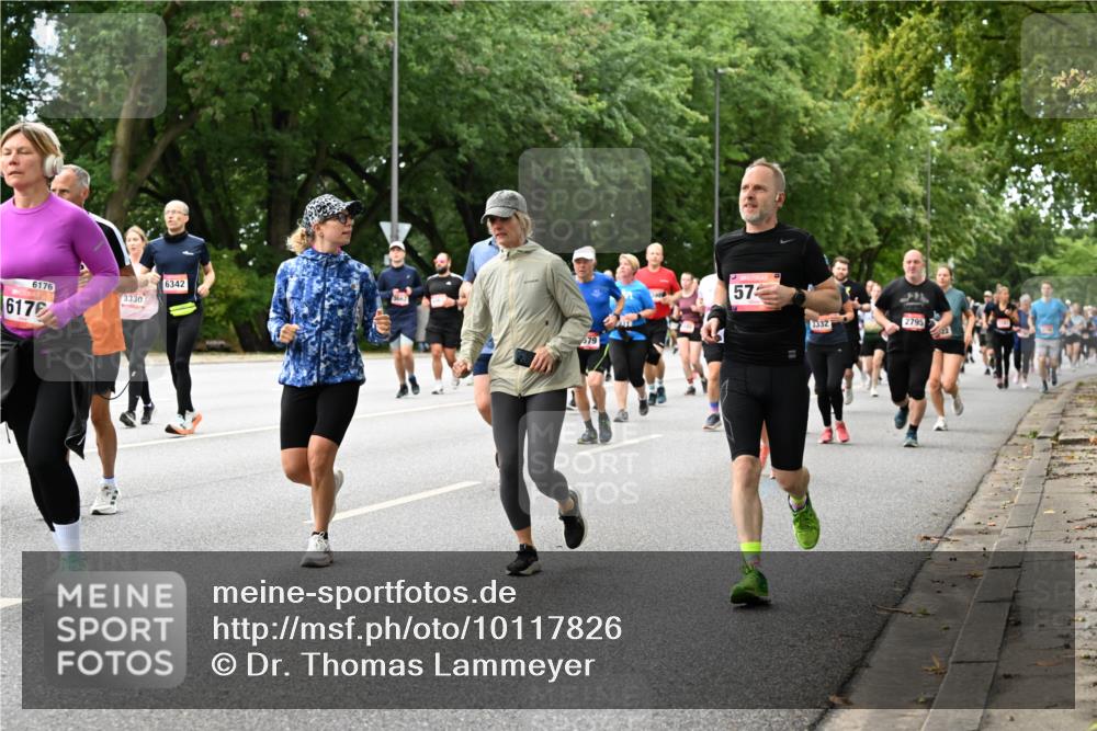 06.09.2026 - CURREX Alsterlauf Dr. Thomas Lammeyer http://msf.ph/oto/10117826 06.09.2026 09:16:10 Laufen 6176, 6170, 3330, 6342, 57, 3332, 2795 meine-sportfotos.de