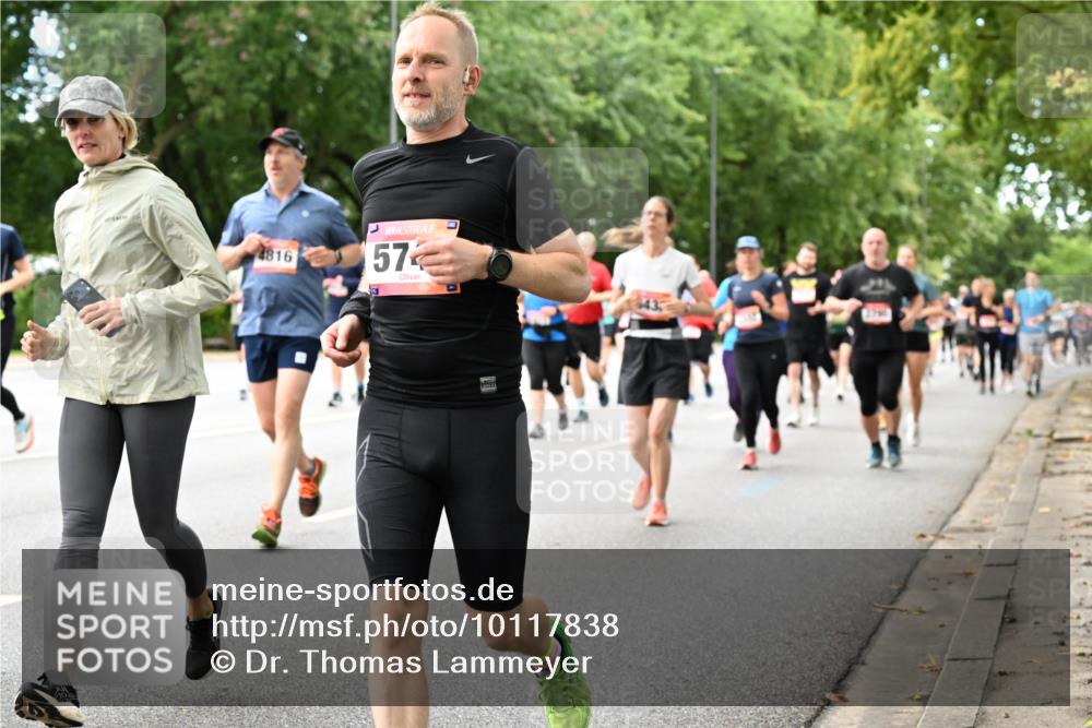 06.09.2026 - CURREX Alsterlauf Dr. Thomas Lammeyer http://msf.ph/oto/10117838 06.09.2026 09:16:11 Laufen 4816, 57 meine-sportfotos.de