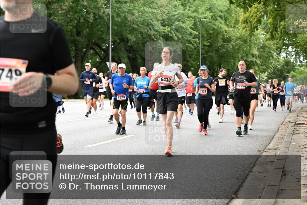 06.09.2026 - CURREX Alsterlauf Dr. Thomas Lammeyer http://msf.ph/oto/10117843 06.09.2026 09:16:12 Laufen 749, 2579, 5931, 6438, 2253, 2795, 3332, 622 meine-sportfotos.de