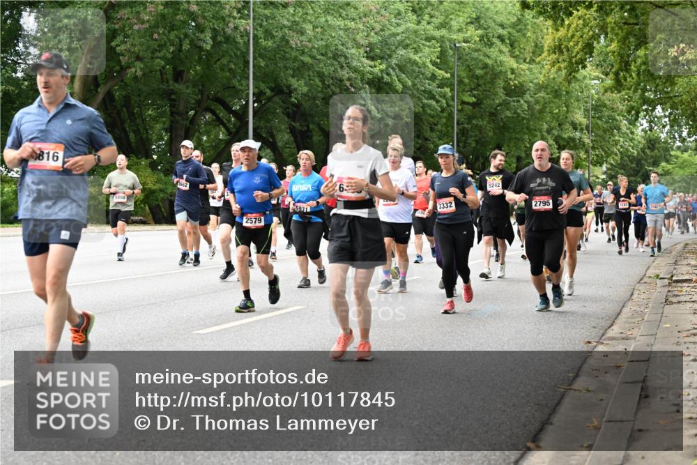 06.09.2026 - CURREX Alsterlauf Dr. Thomas Lammeyer http://msf.ph/oto/10117845 06.09.2026 09:16:12 Laufen 816, 5860, 3662, 6, 5242, 5931, 3332, 2795, 2579, 3143, 3142 meine-sportfotos.de