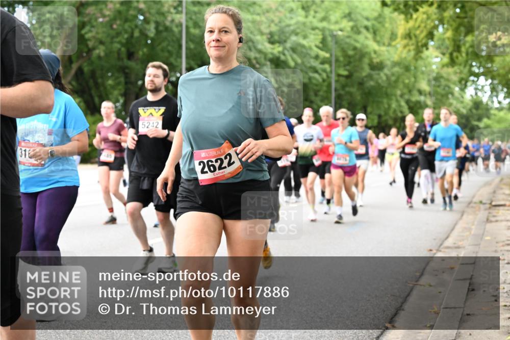 06.09.2026 - CURREX Alsterlauf Dr. Thomas Lammeyer http://msf.ph/oto/10117886 06.09.2026 09:16:16 Laufen 316, 105, 5242, 2622 meine-sportfotos.de