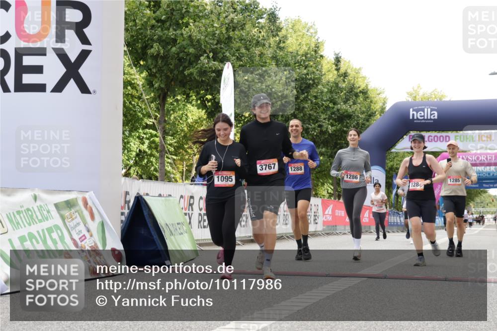 06.09.2026 - CURREX Alsterlauf Yannick Fuchs http://msf.ph/oto/10117986 06.09.2026 12:01:48 Ziel 1095, 1284, 1285, 1286, 1288, 8042 meine-sportfotos.de