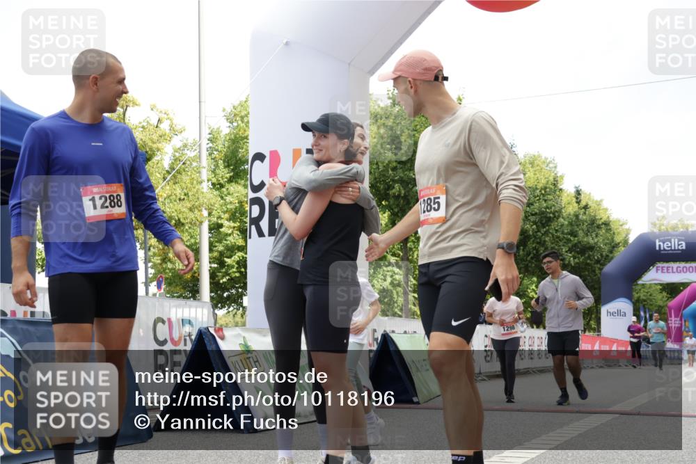 06.09.2026 - CURREX Alsterlauf Yannick Fuchs http://msf.ph/oto/10118196 06.09.2026 12:01:54 Ziel 1095, 1284, 1285, 1286, 1288, 1298, 1305, 8042 meine-sportfotos.de