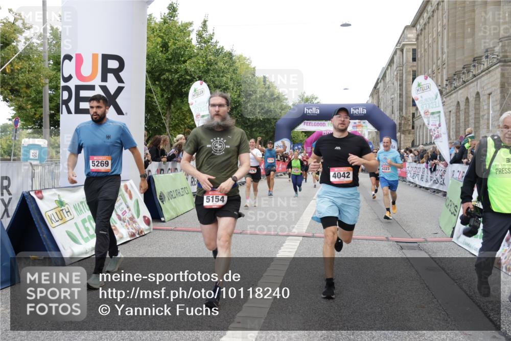06.09.2026 - CURREX Alsterlauf Yannick Fuchs http://msf.ph/oto/10118240 06.09.2026 09:59:43 Ziel 2269, 2676, 2780, 3119, 3120, 4042, 4323, 4324, 4751, 4752, 4916, 5055, 5056, 5154, 5229, 5269, 5497, 5800, 6017, 6199, 6200, 6213, 6244, 6268, 8111 meine-sportfotos.de