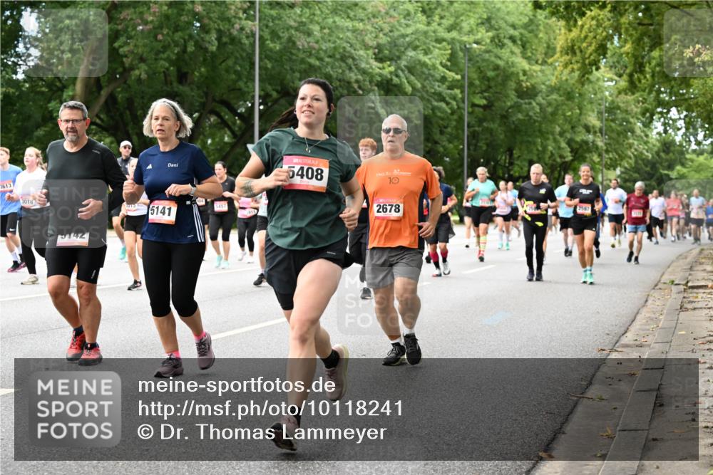 06.09.2026 - CURREX Alsterlauf Dr. Thomas Lammeyer http://msf.ph/oto/10118241 06.09.2026 09:16:50 Laufen 3613, 3018, 5142, 5141, 5457, 5408, 10, 2678, 2597 meine-sportfotos.de