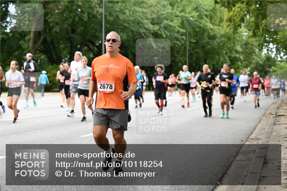 06.09.2026 - CURREX Alsterlauf Dr. Thomas Lammeyer http://msf.ph/oto/10118254 06.09.2026 09:16:51 Laufen 10, 2678 meine-sportfotos.de