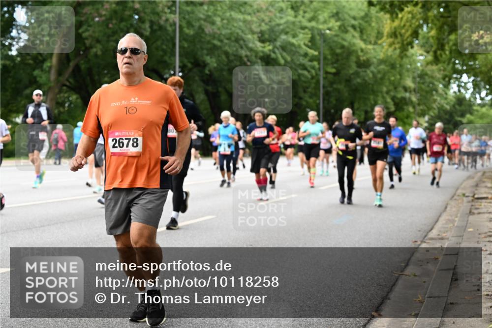 06.09.2026 - CURREX Alsterlauf Dr. Thomas Lammeyer http://msf.ph/oto/10118258 06.09.2026 09:16:52 Laufen 10, 2678, 80 meine-sportfotos.de